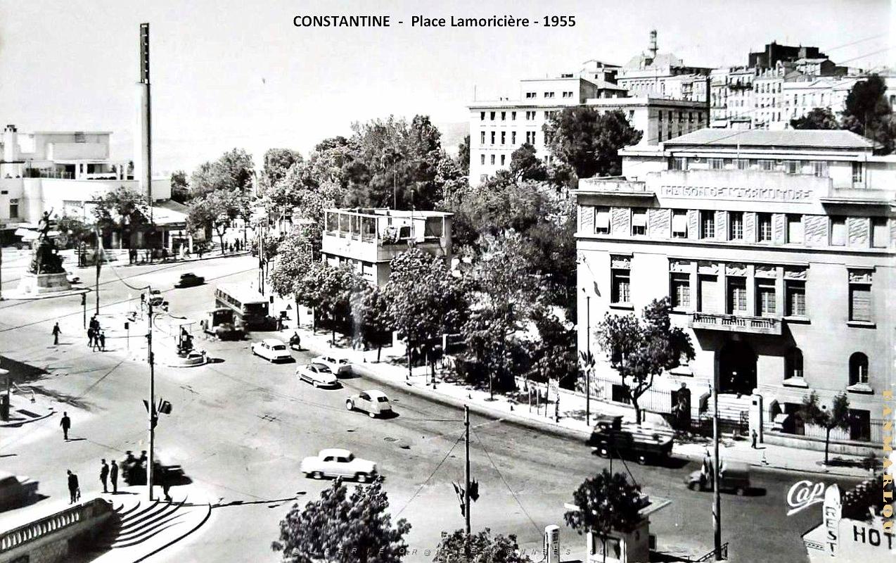 Constantine - Place Lamoriciere - 1955.jpg